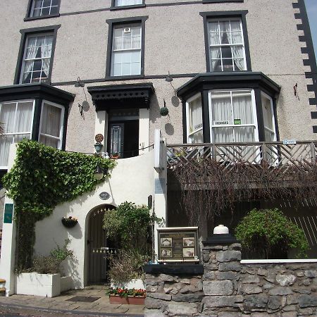 Bed and Breakfast The Chelsea à Llandudno Extérieur photo