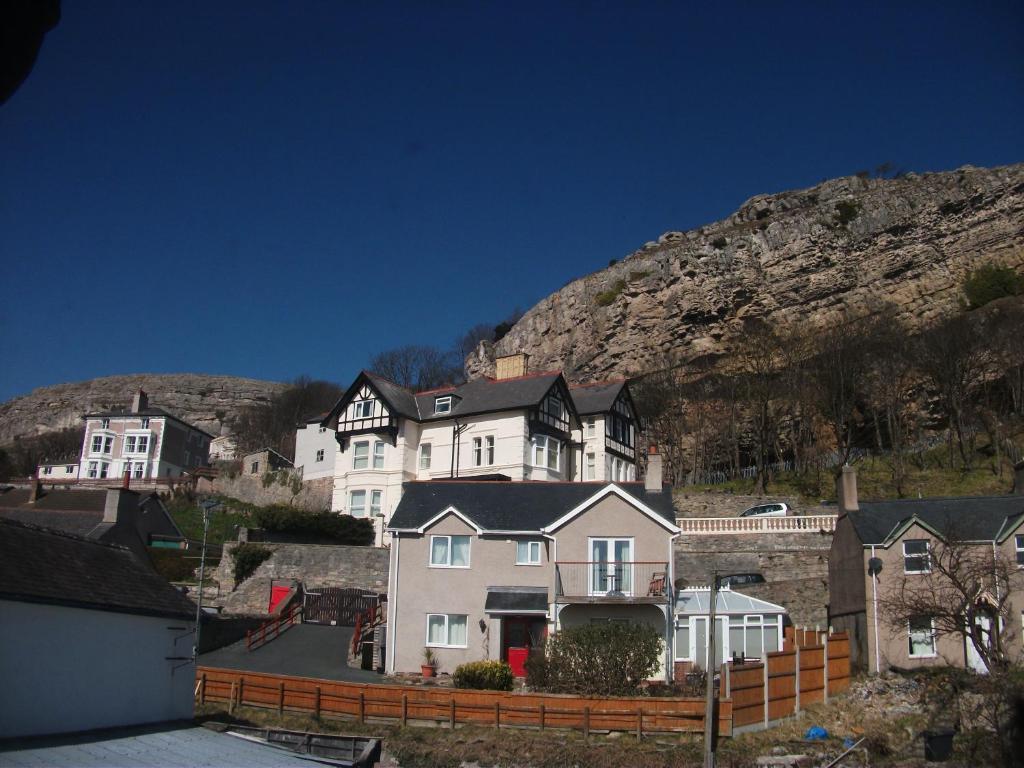 Bed and Breakfast The Chelsea à Llandudno Chambre photo