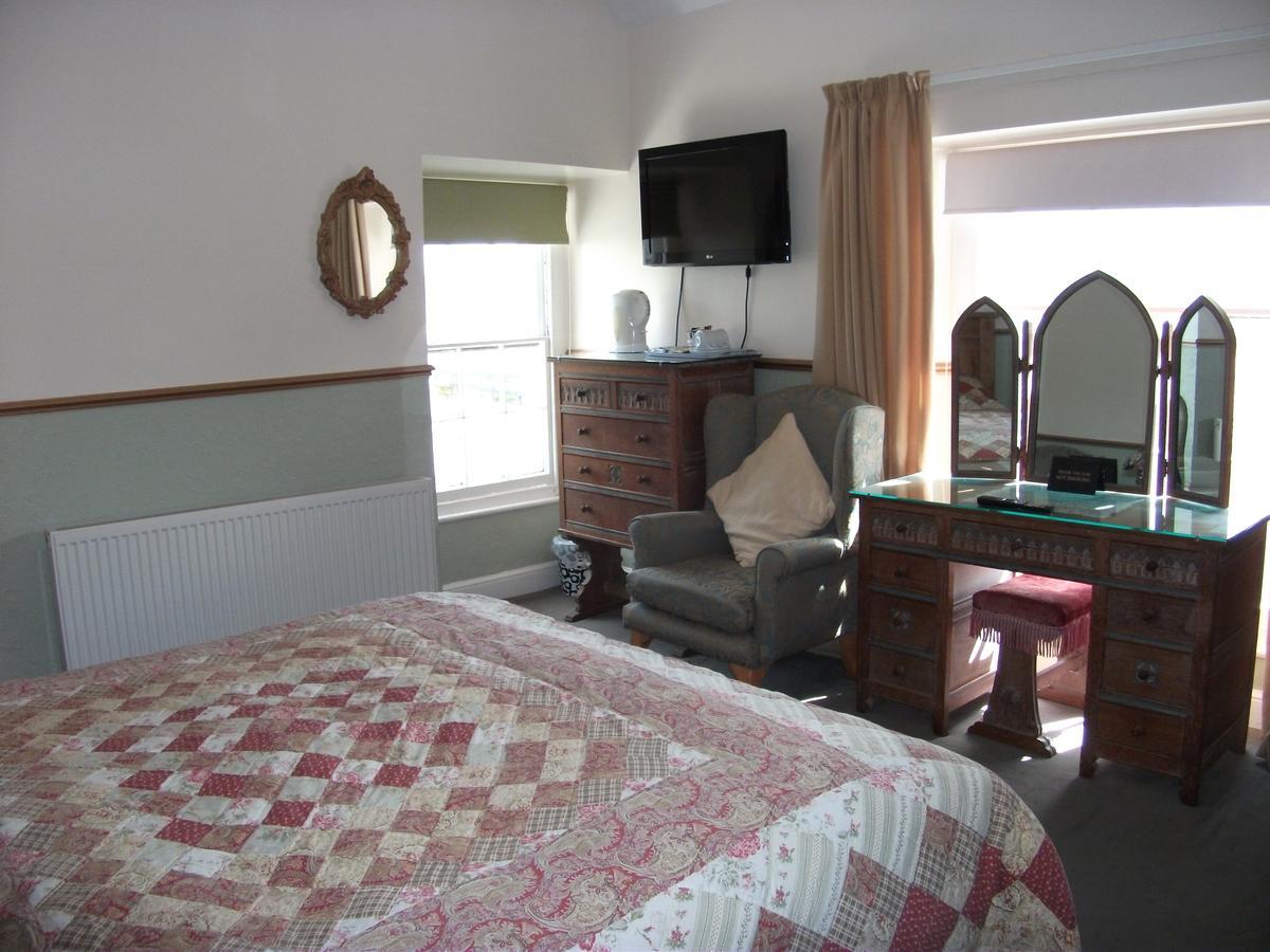 Bed and Breakfast The Chelsea à Llandudno Extérieur photo